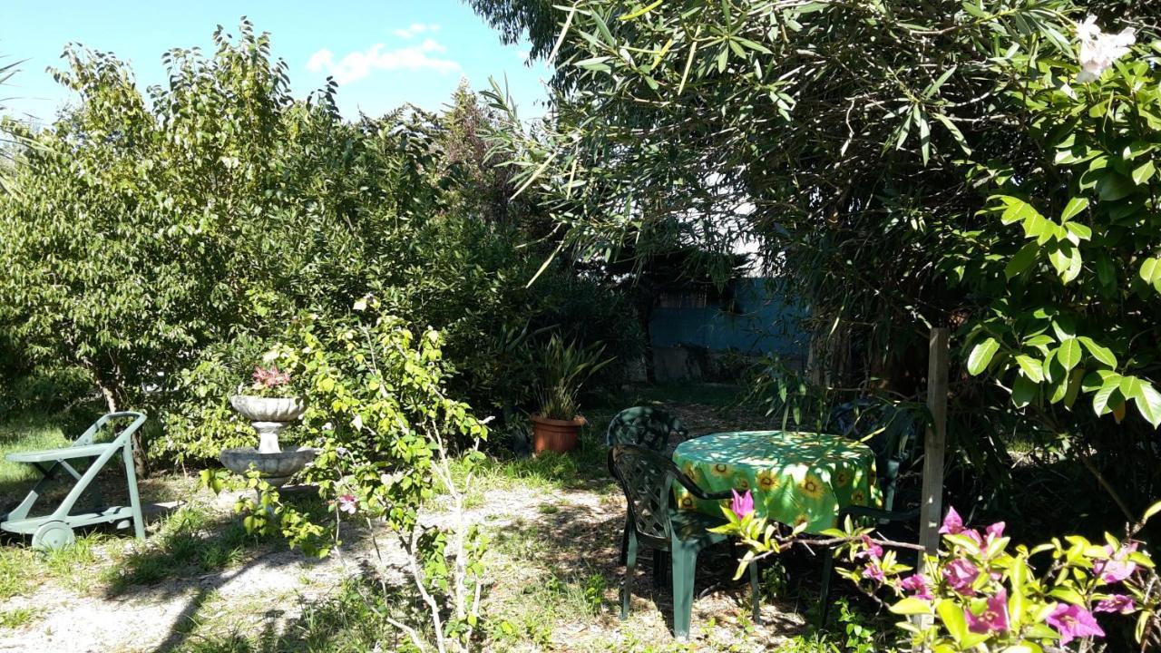 La Marina Gardens Beach Scauri  Luaran gambar