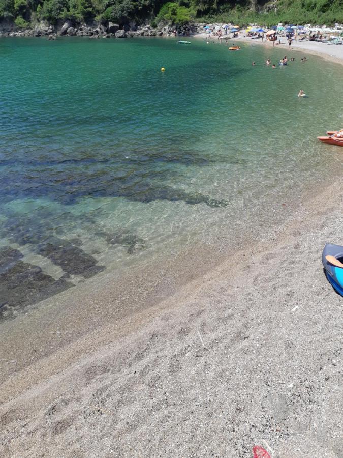 La Marina Gardens Beach Scauri  Luaran gambar