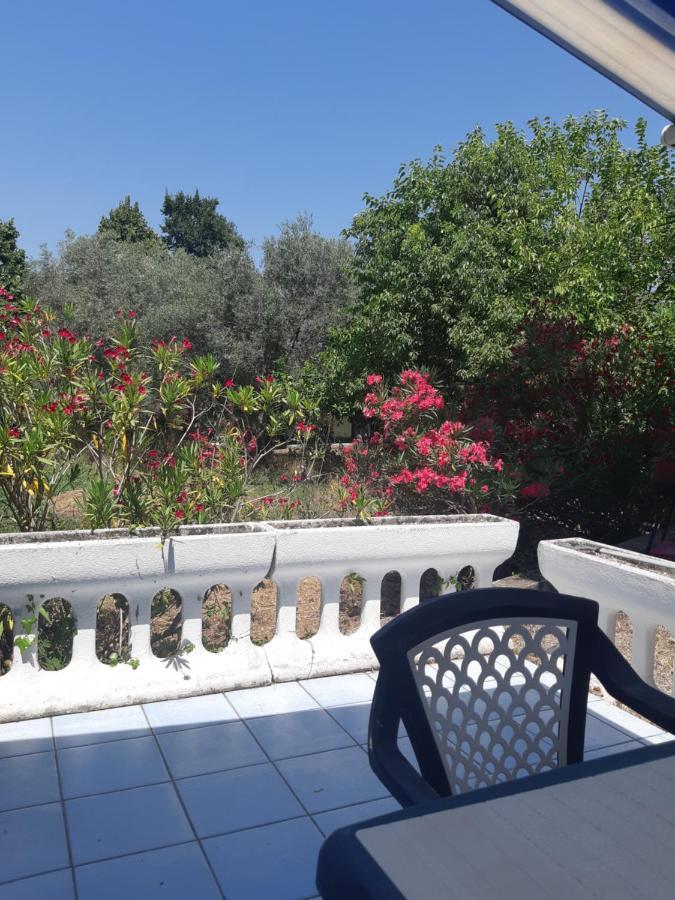 La Marina Gardens Beach Scauri  Luaran gambar